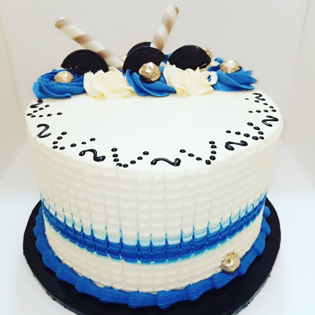 blue-dots-doofies-cakes-buy-cakes-online-in-abuja-nigeria